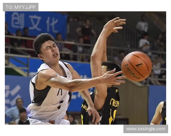 广州滑板队防守策略分析与比赛表现评估