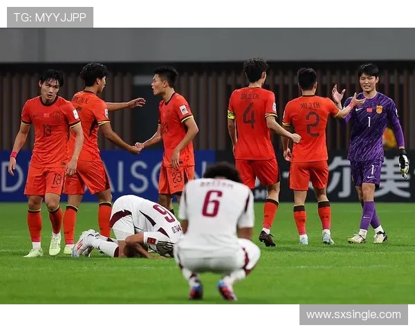 国足新星闪耀亚洲赛场助球队逆转取胜点燃全国球迷激情