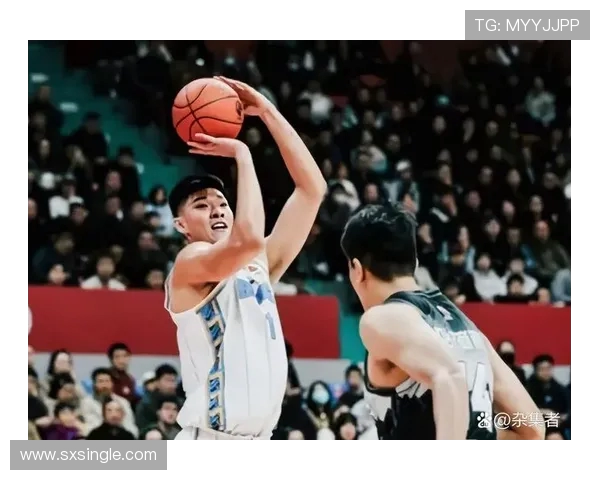 吉林男篮迎战浙江金牛期待精彩对决双方球员全力以赴争夺胜利荣耀